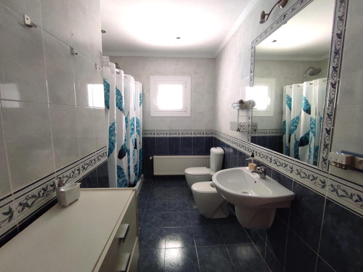 Villa Con Piscina A Un Paso De La Playa Benidorm Eksteriør bilde