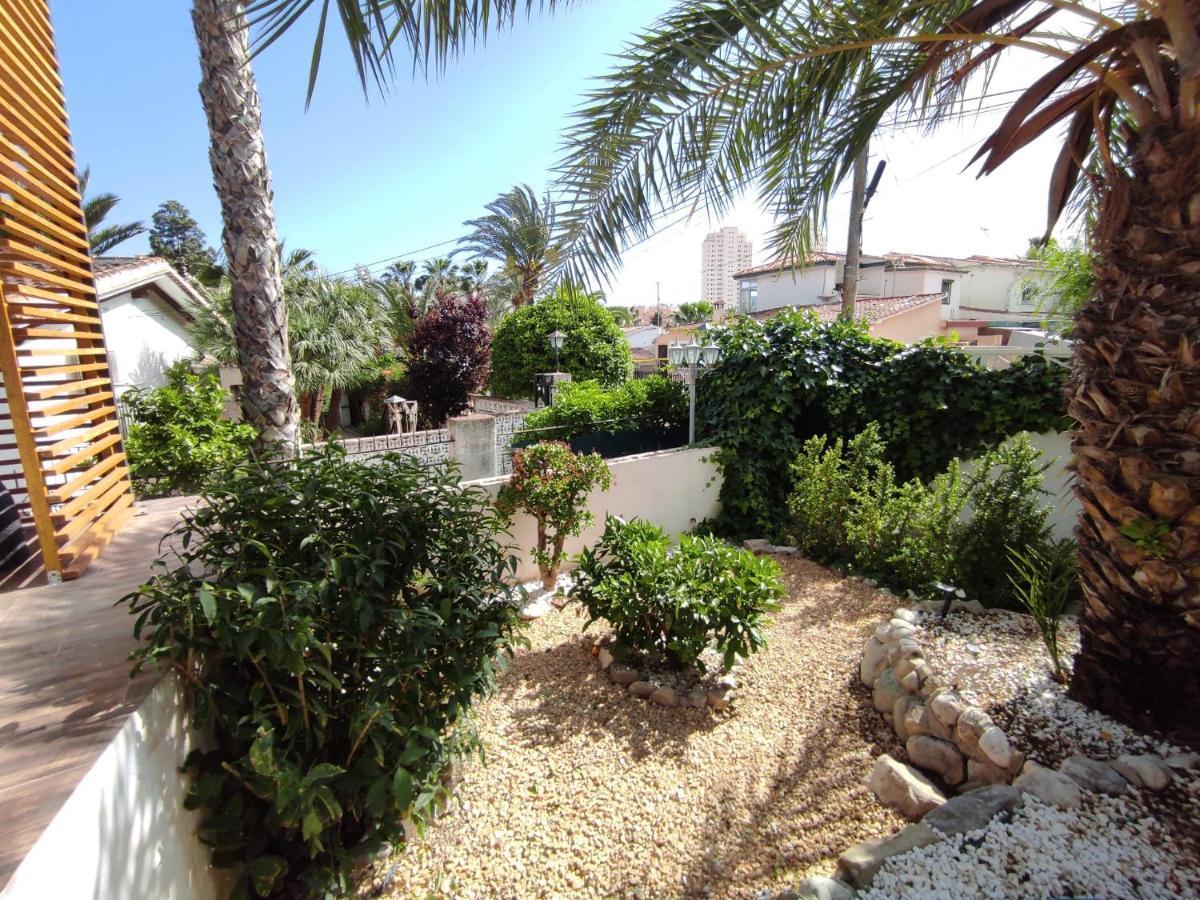 Villa Con Piscina A Un Paso De La Playa Benidorm Eksteriør bilde
