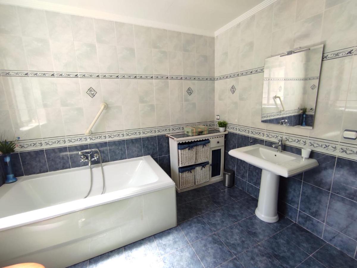 Villa Con Piscina A Un Paso De La Playa Benidorm Eksteriør bilde