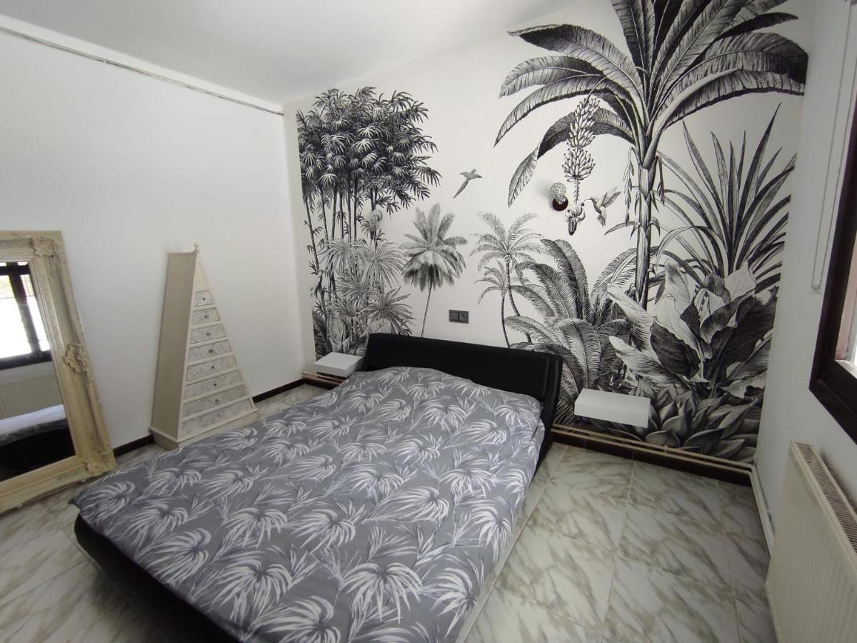 Villa Con Piscina A Un Paso De La Playa Benidorm Eksteriør bilde