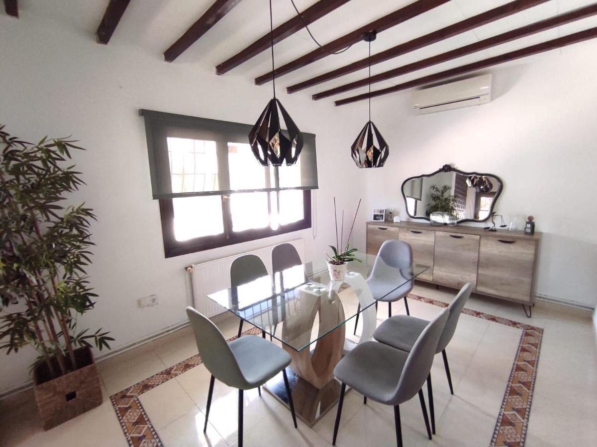 Villa Con Piscina A Un Paso De La Playa Benidorm Eksteriør bilde